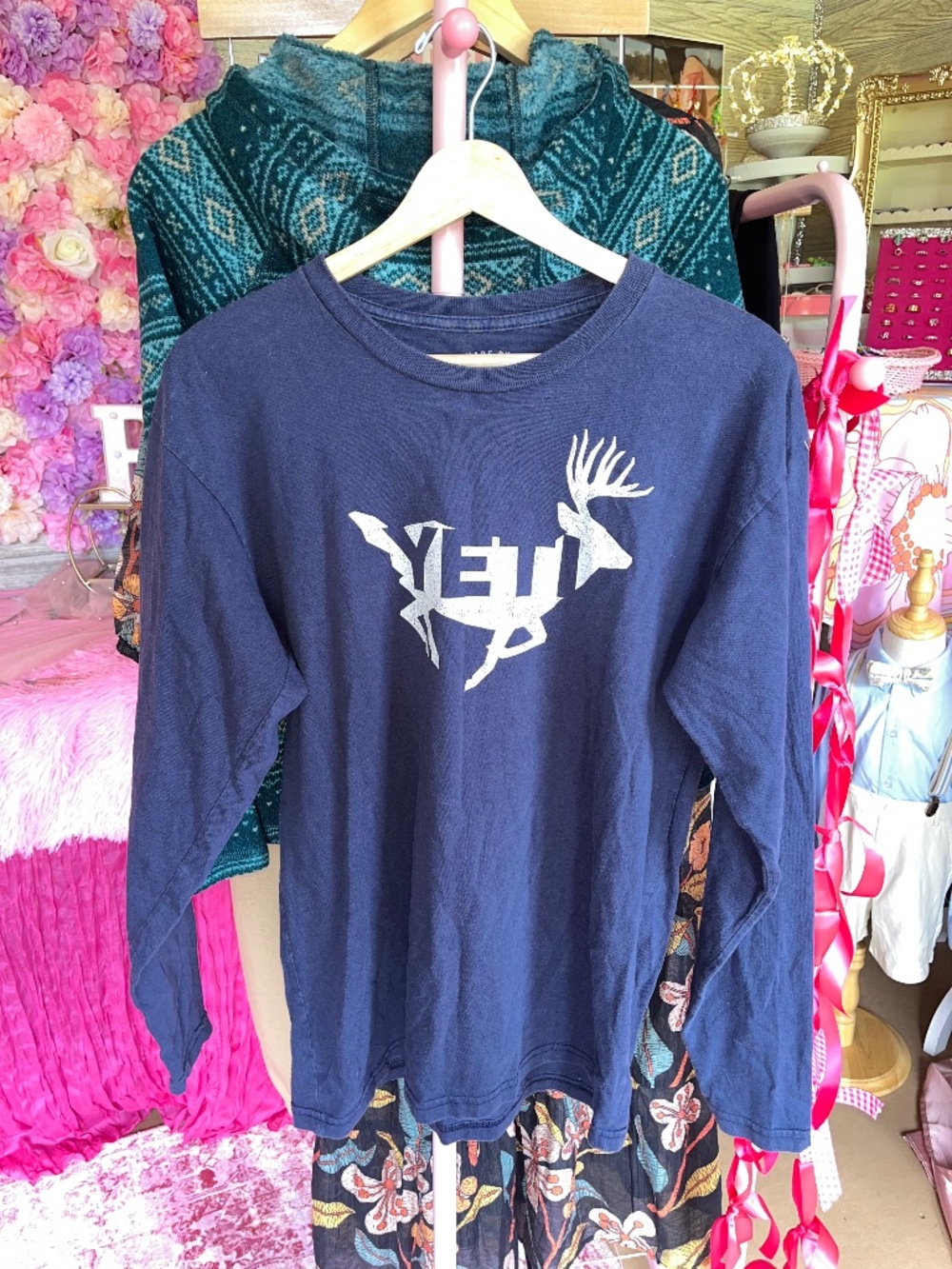 Yeti long Sleeve T-Shirt